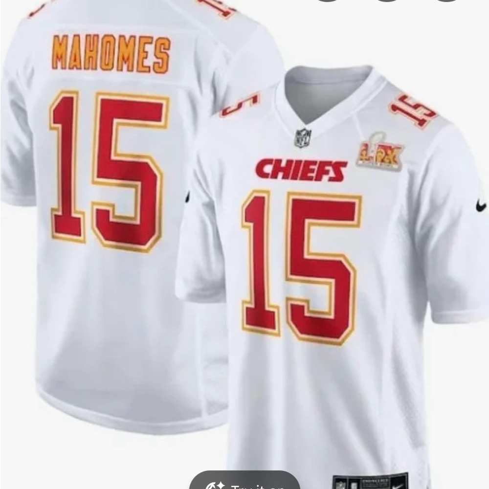 Nike Women's Kansas City Chiefs Patrick Mahomes #15 White Red Gold Jersey
